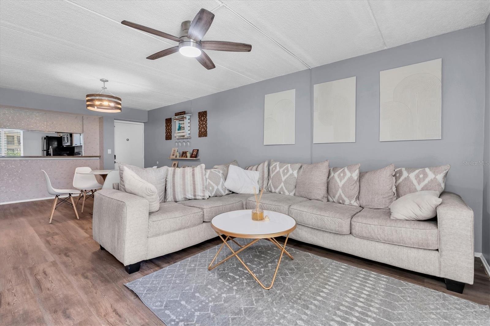 Image 4 of 27 For 129 Cypress Court 129