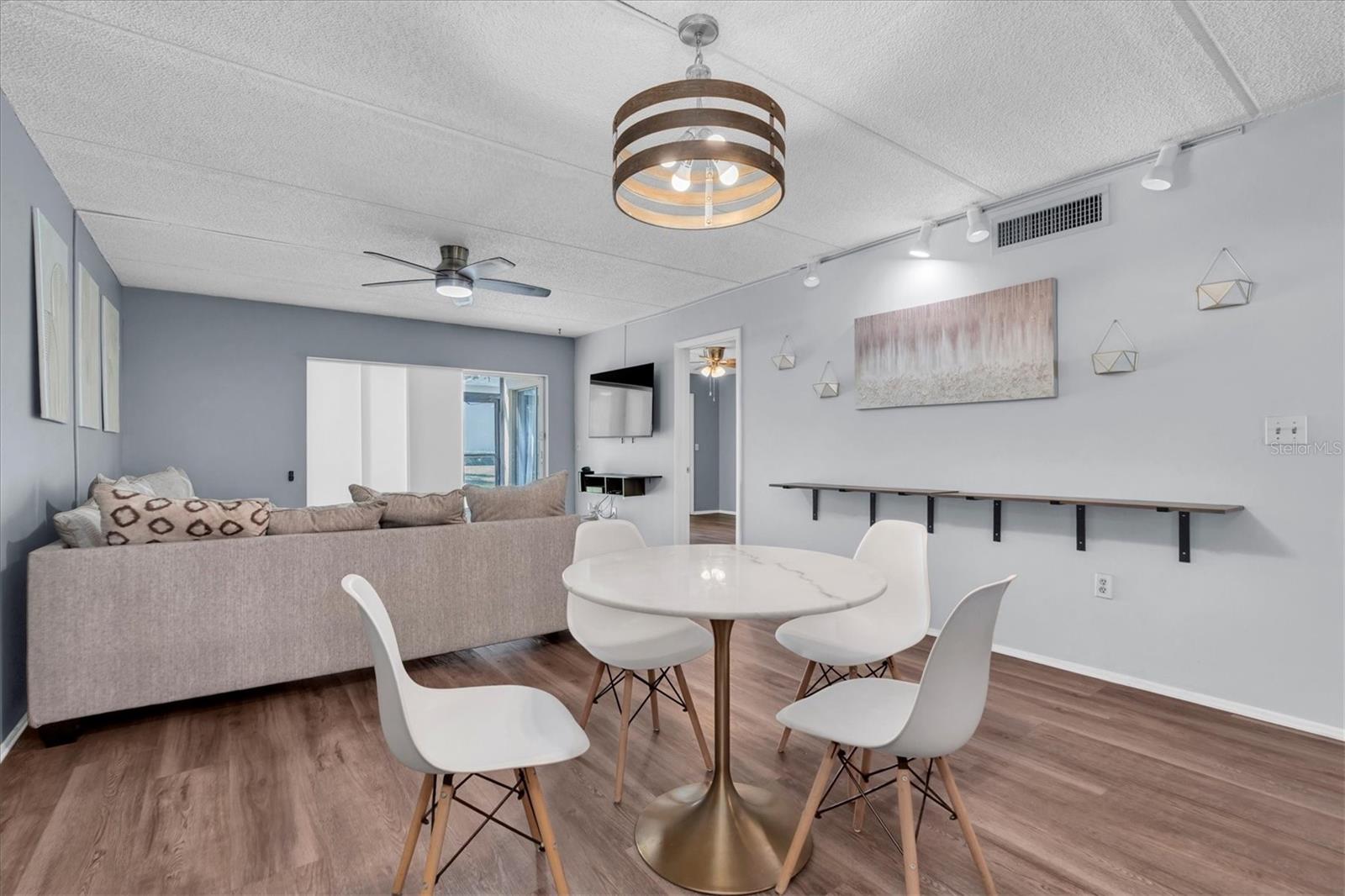 Image 7 of 27 For 129 Cypress Court 129