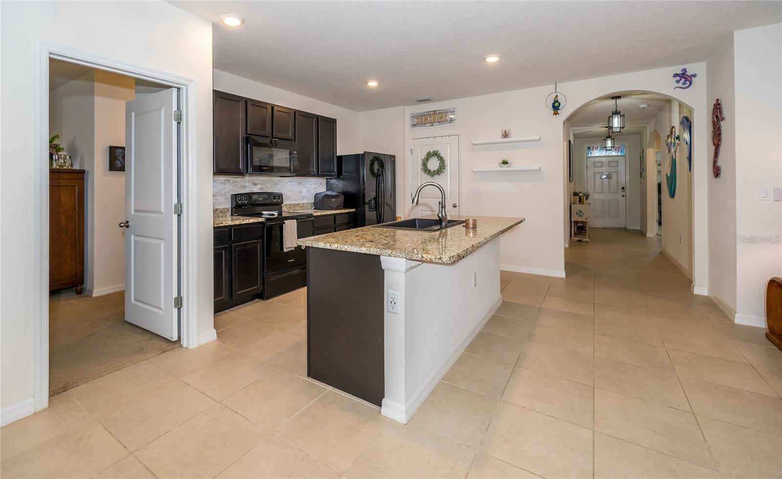 Image 17 of 60 For 1523 Glen Grove Loop