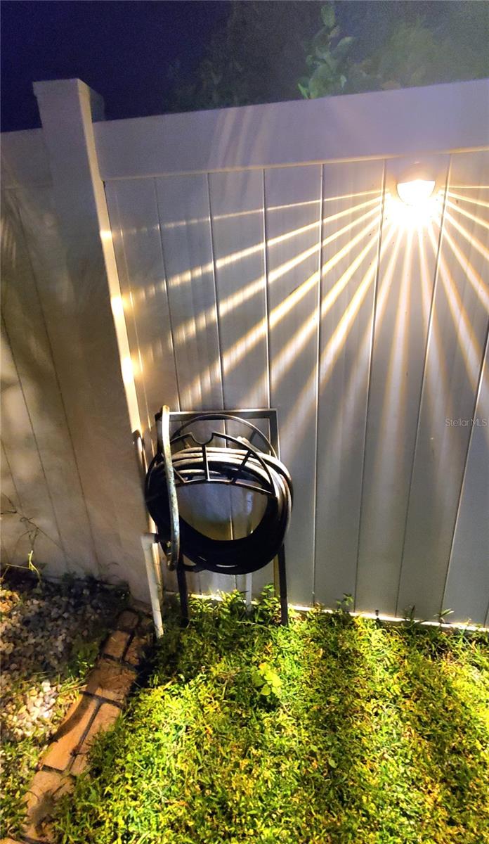 Image 38 of 60 For 1523 Glen Grove Loop