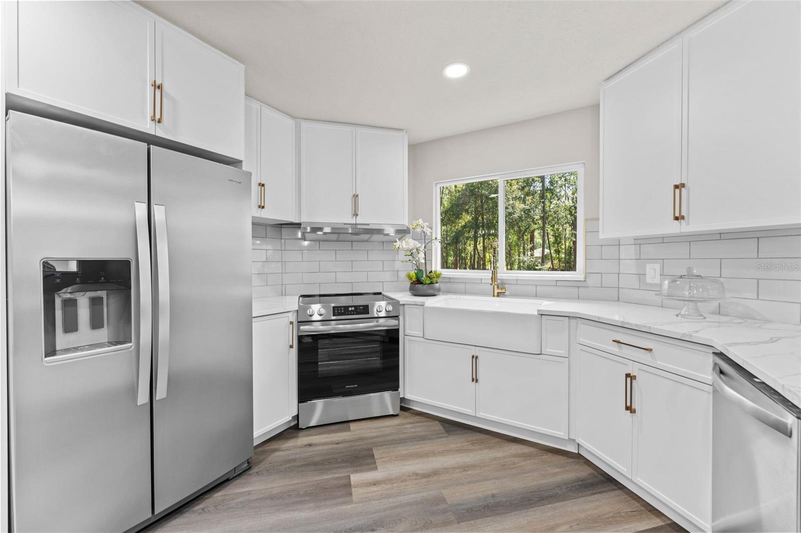 Image 15 of 44 For 27944 Green Willow Run