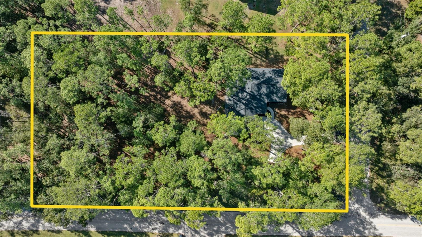 Image 3 of 44 For 27944 Green Willow Run