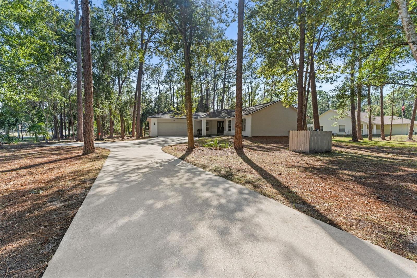 Image 4 of 44 For 27944 Green Willow Run