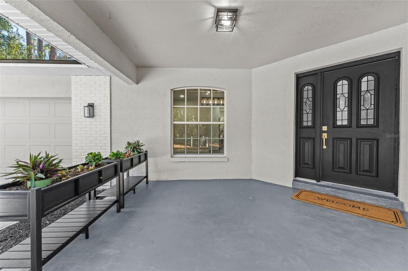 Image 5 of 44 For 27944 Green Willow Run