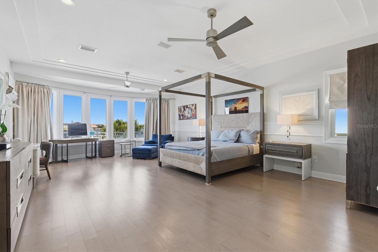 Image 35 of 99 For 402 Buttonwood Lane