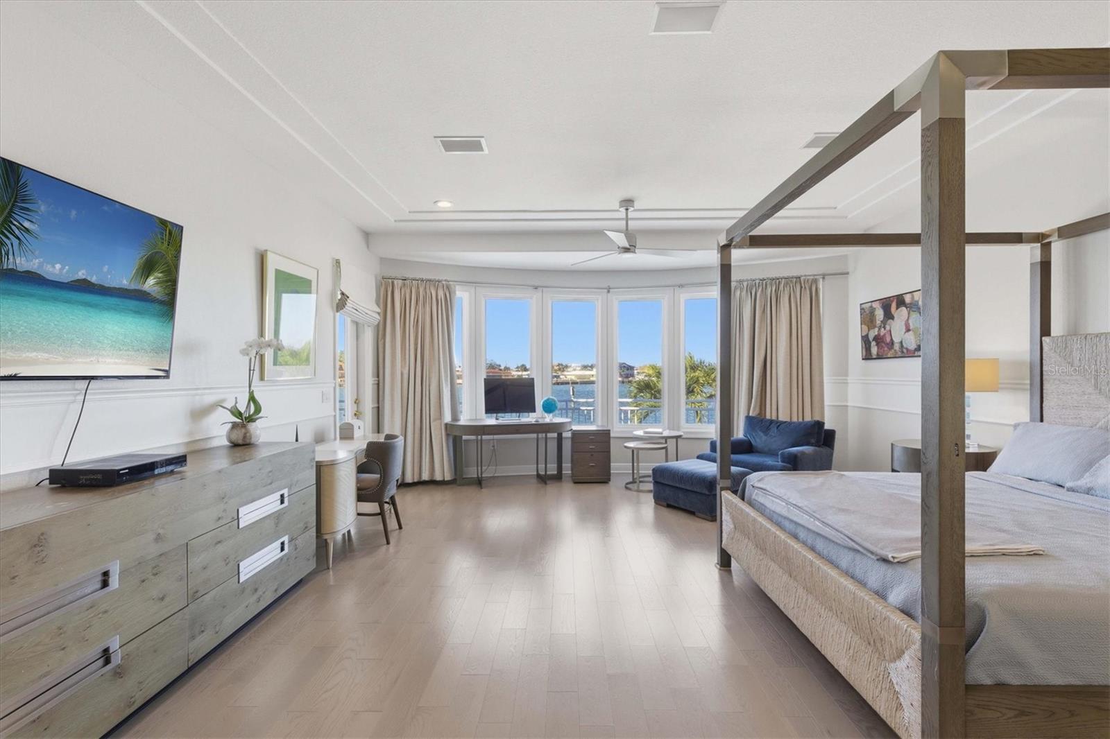 Image 37 of 99 For 402 Buttonwood Lane