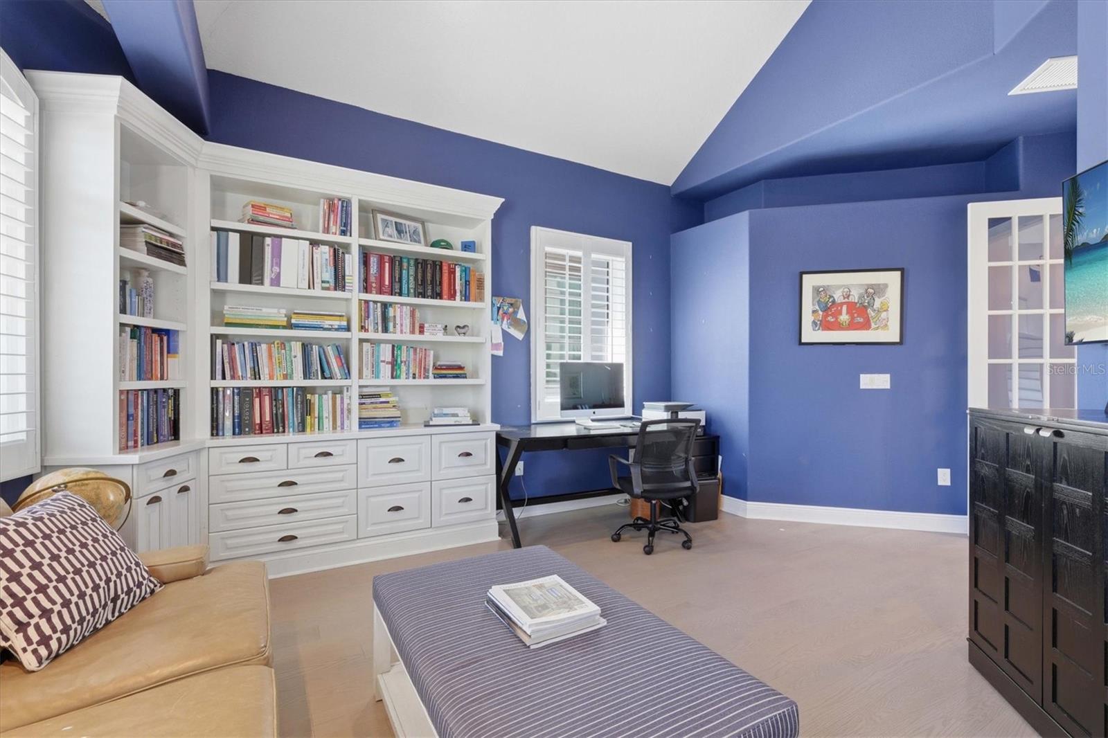 Image 44 of 99 For 402 Buttonwood Lane