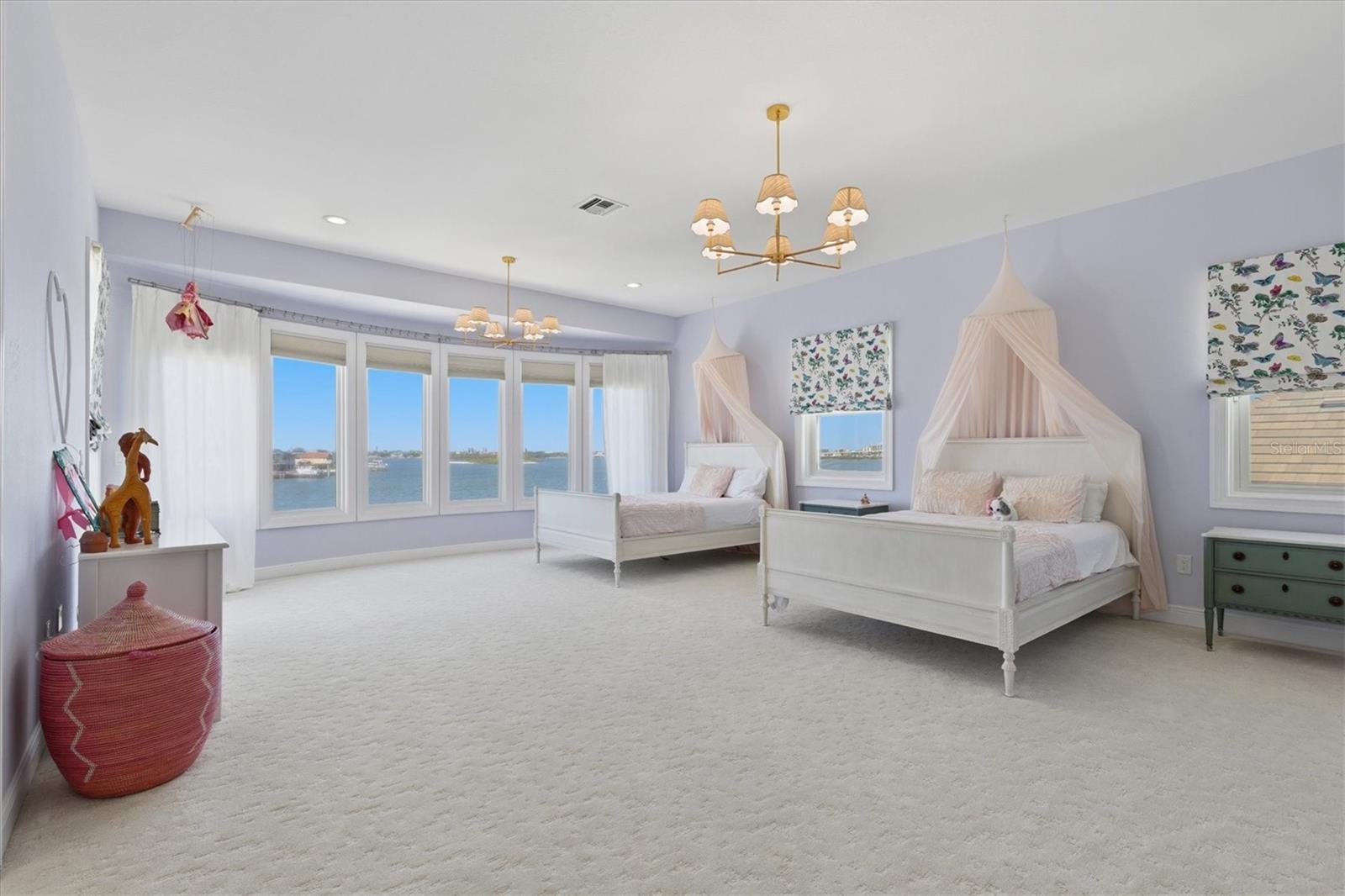 Image 54 of 99 For 402 Buttonwood Lane