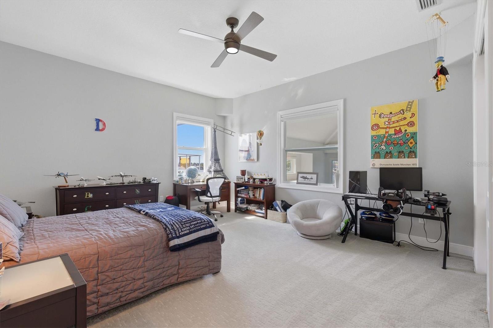 Image 60 of 99 For 402 Buttonwood Lane