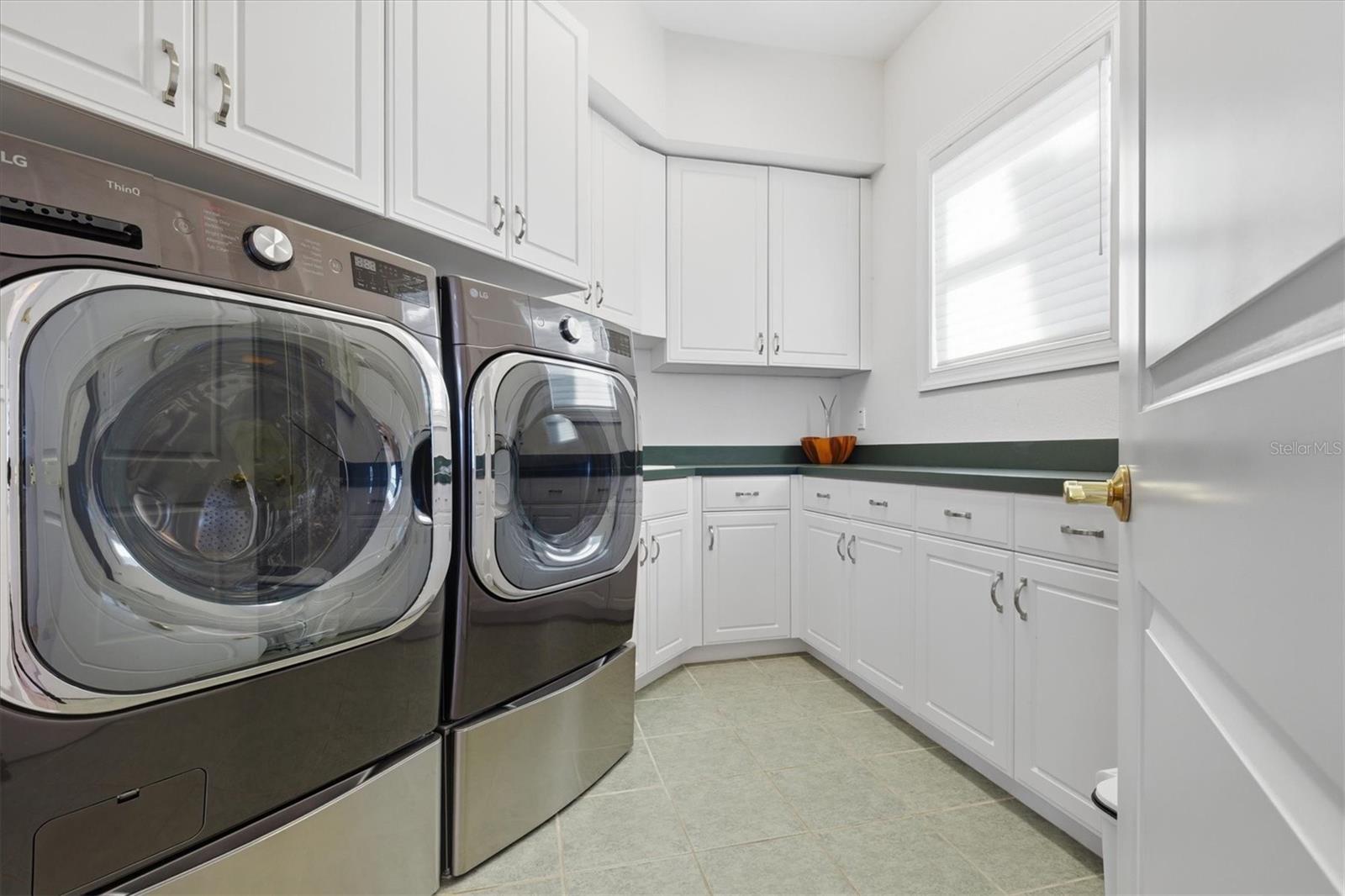 Image 70 of 99 For 402 Buttonwood Lane