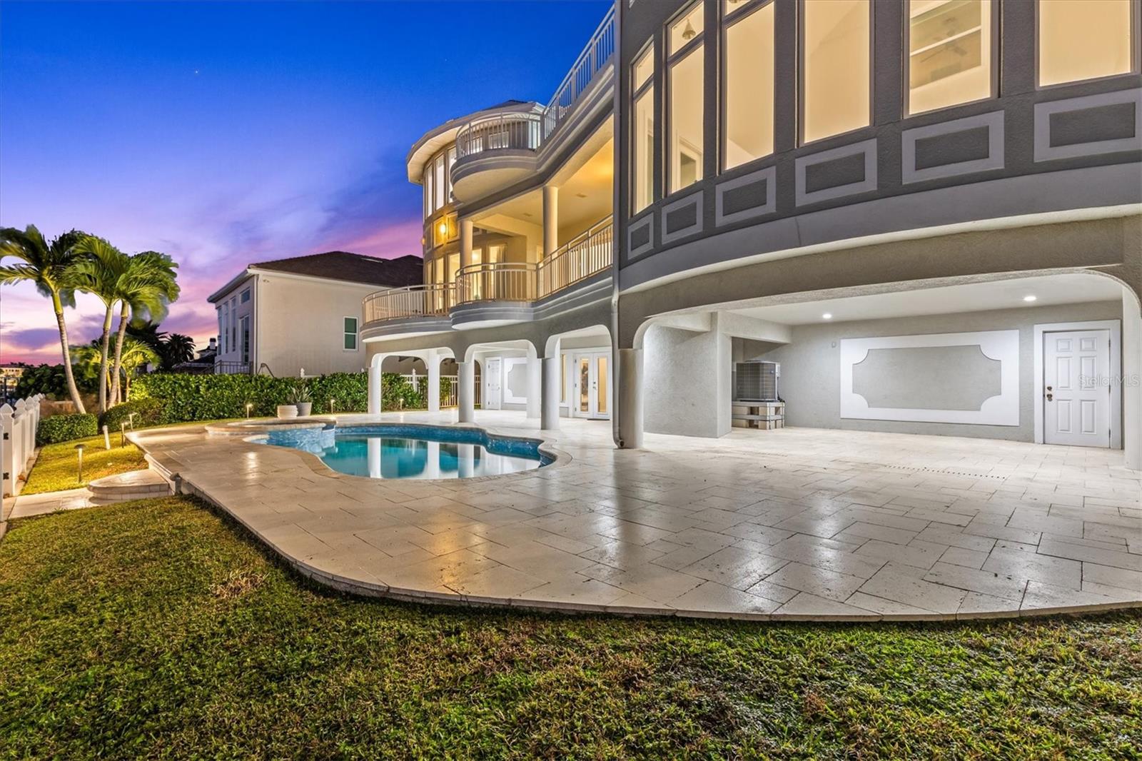 Image 85 of 99 For 402 Buttonwood Lane