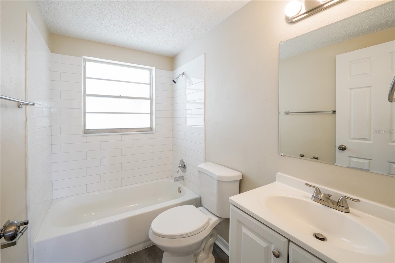 Image 18 of 28 For 13305 Sunfish Drive