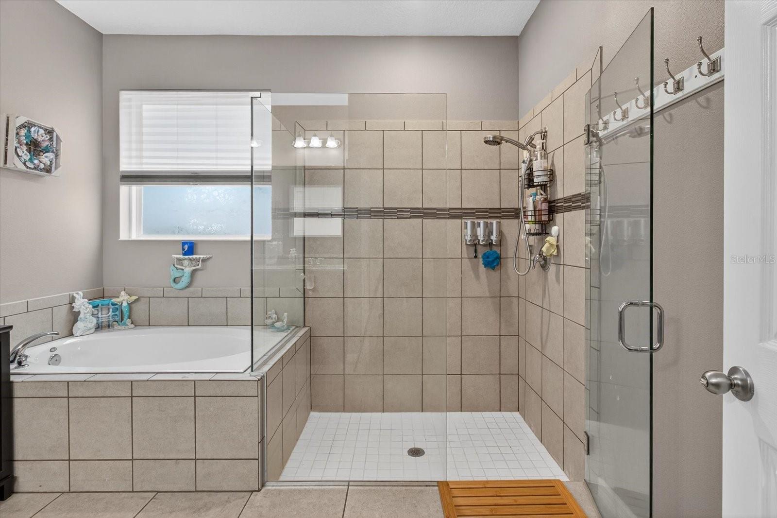 Image 29 of 66 For 12015 Stone Bark Trail