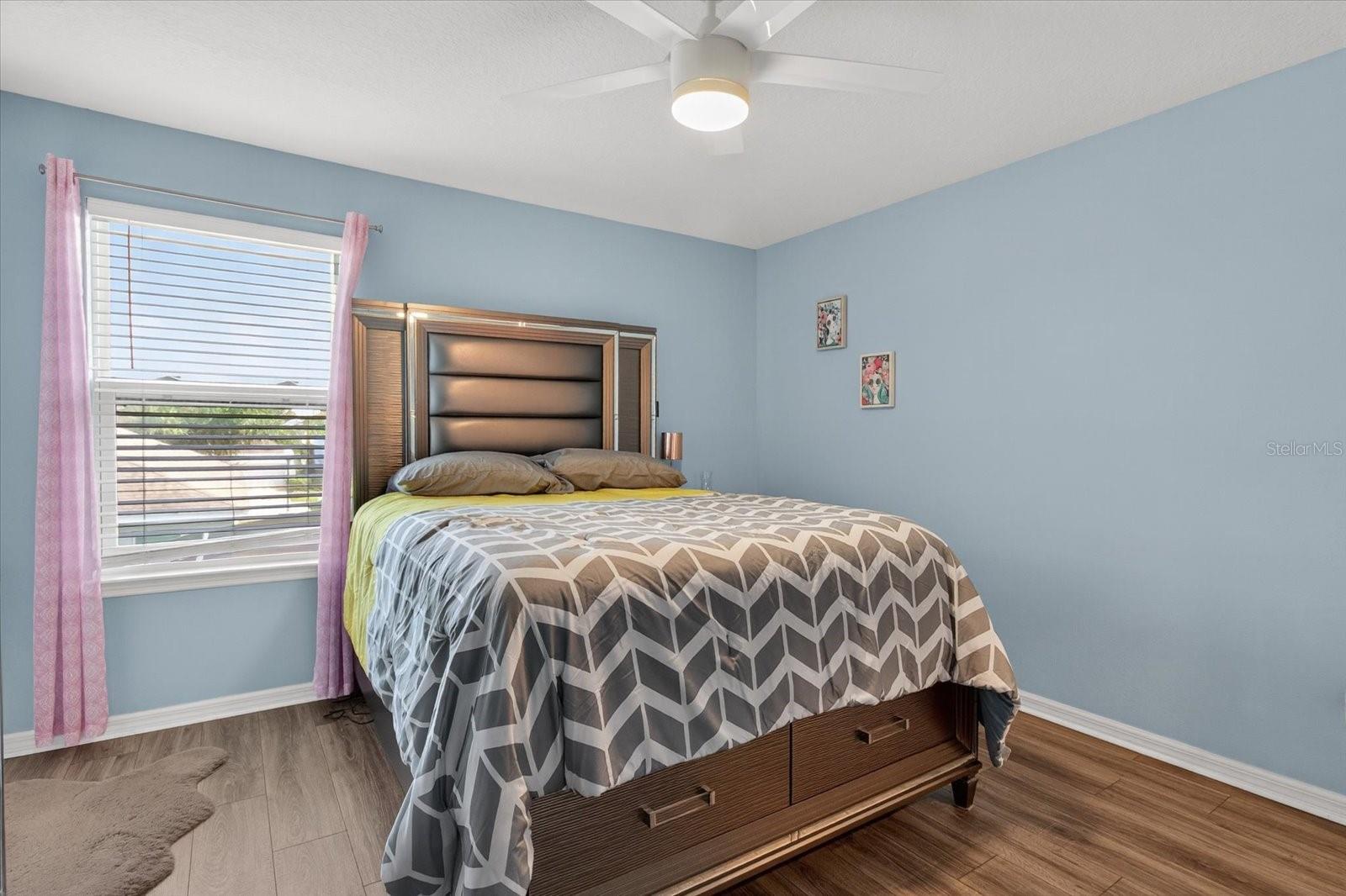 Image 38 of 66 For 12015 Stone Bark Trail