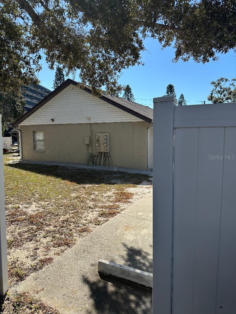 Image 12 of 29 For 744 Mease Plaza