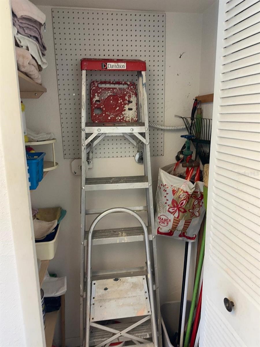 Image 15 of 29 For 744 Mease Plaza