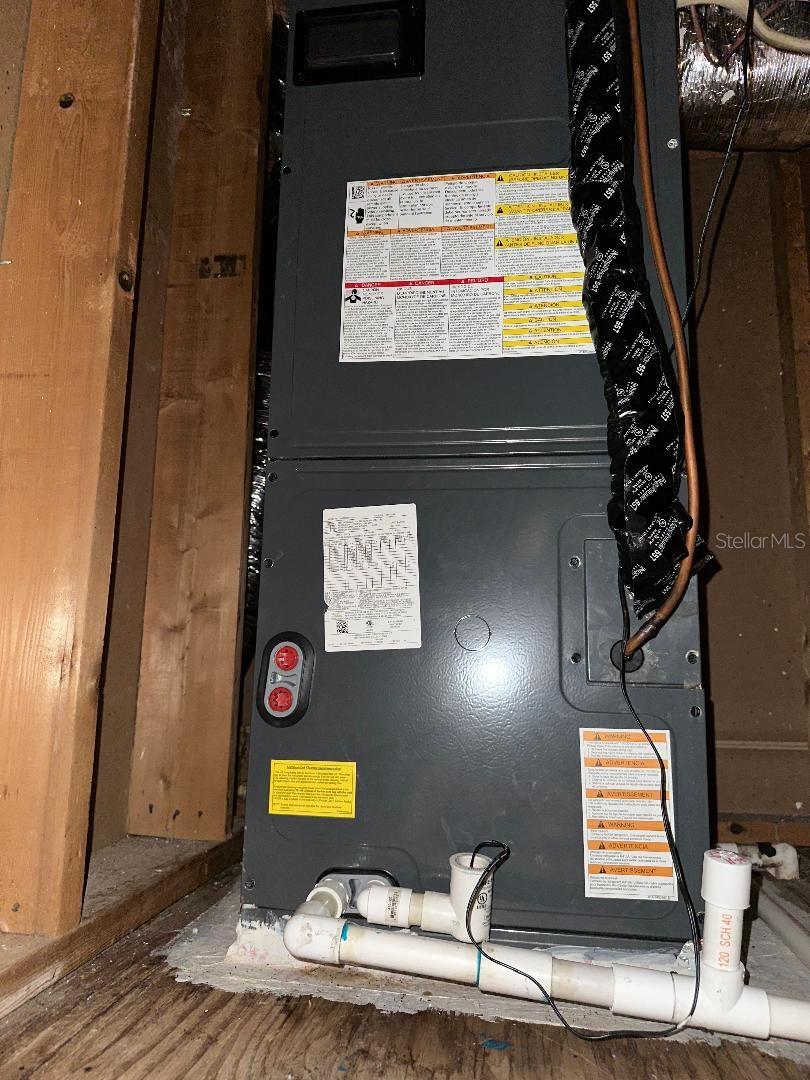 Image 24 of 29 For 744 Mease Plaza