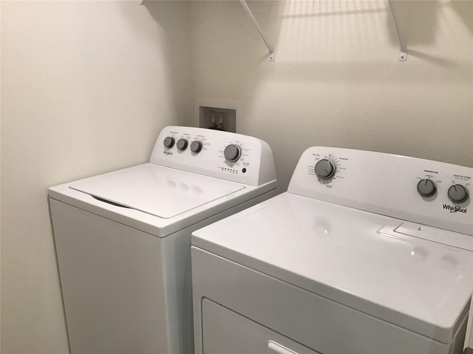 Listing photo id 19 for 7729 Rosewood Garden Loop