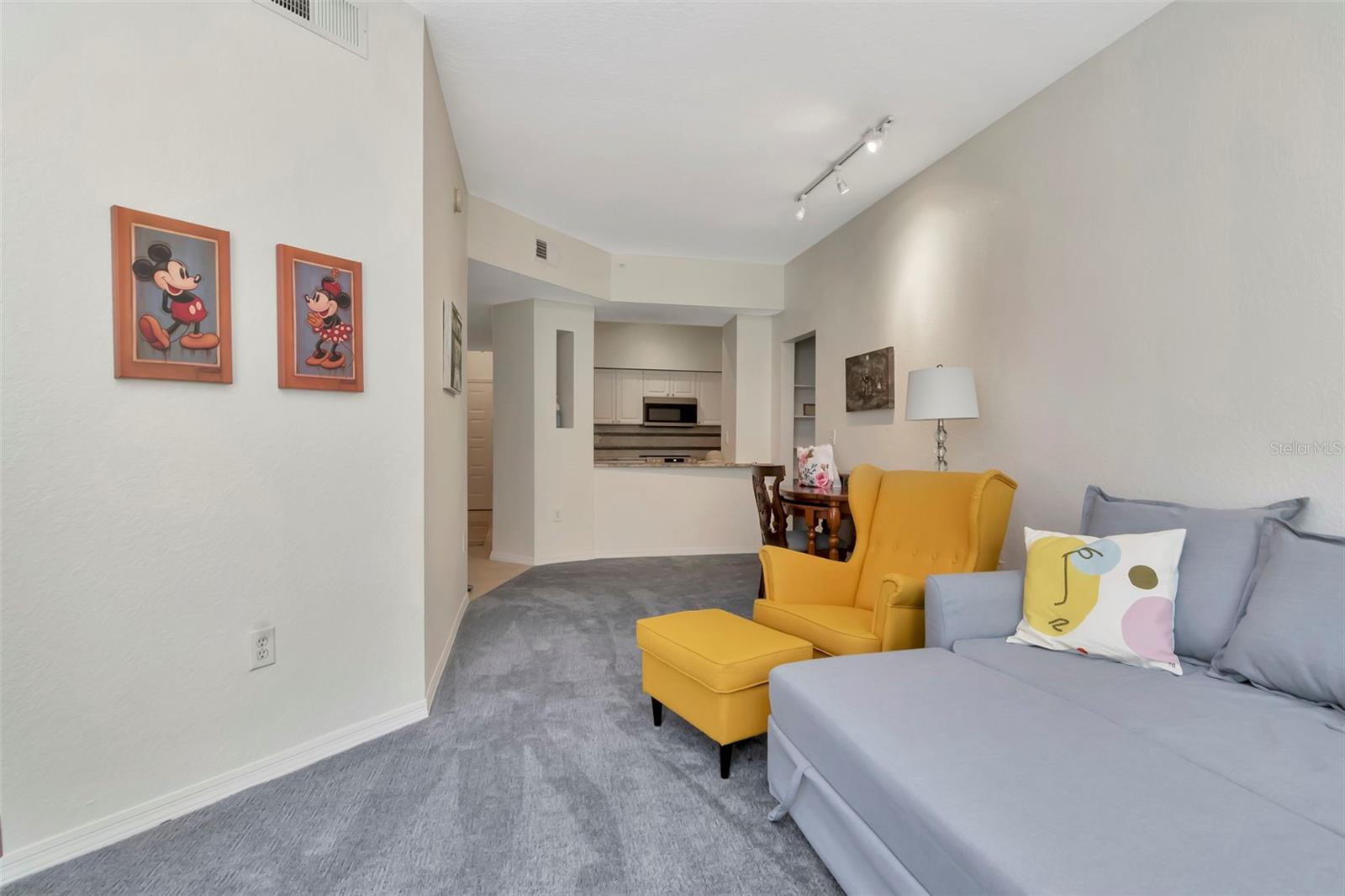 Image 15 of 40 For 504 Armenia Avenue 1311