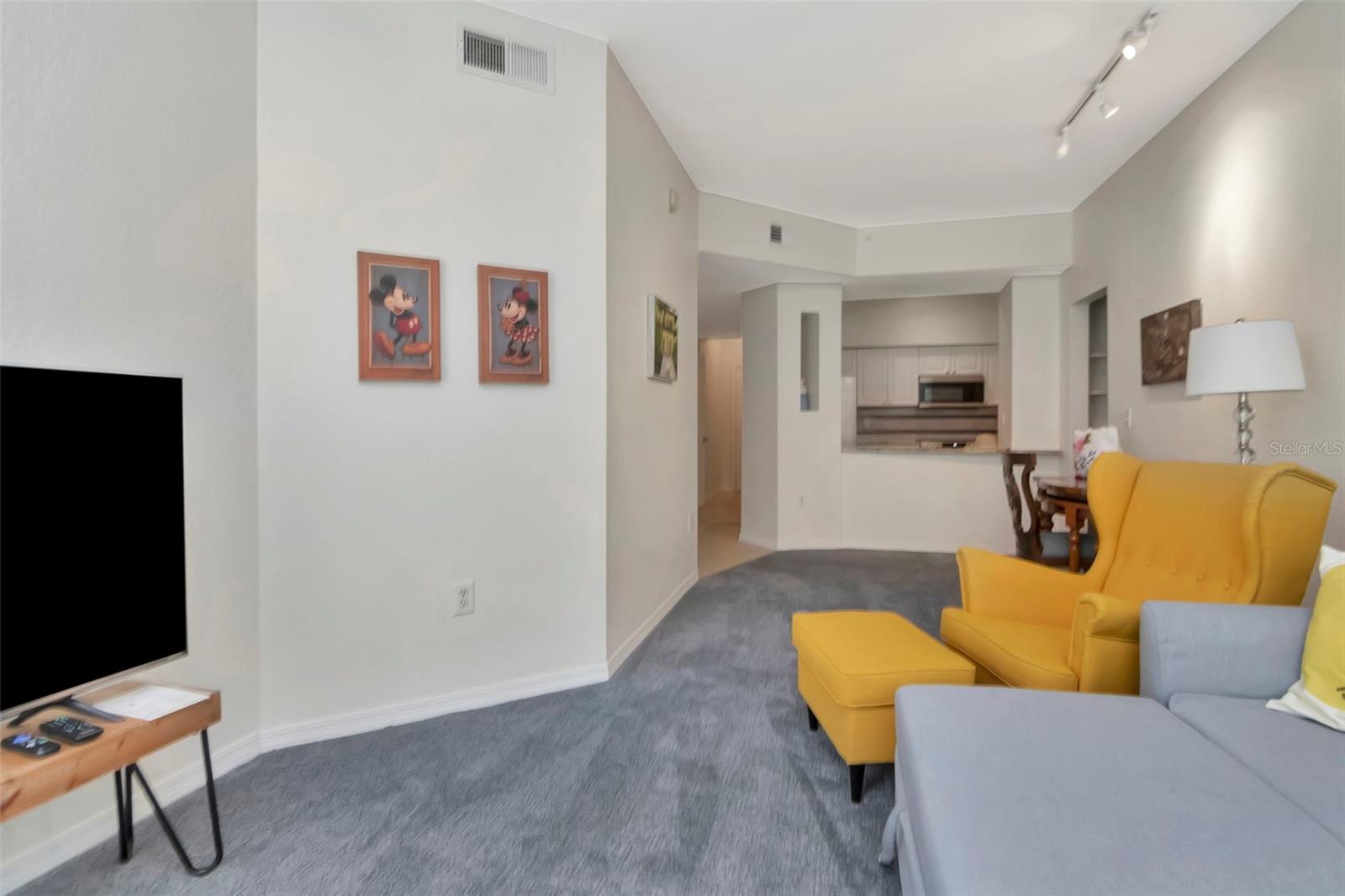 Image 16 of 40 For 504 Armenia Avenue 1311