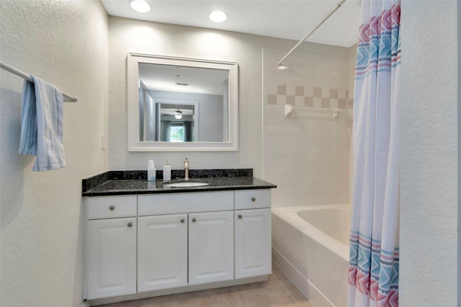 Image 22 of 40 For 504 Armenia Avenue 1311