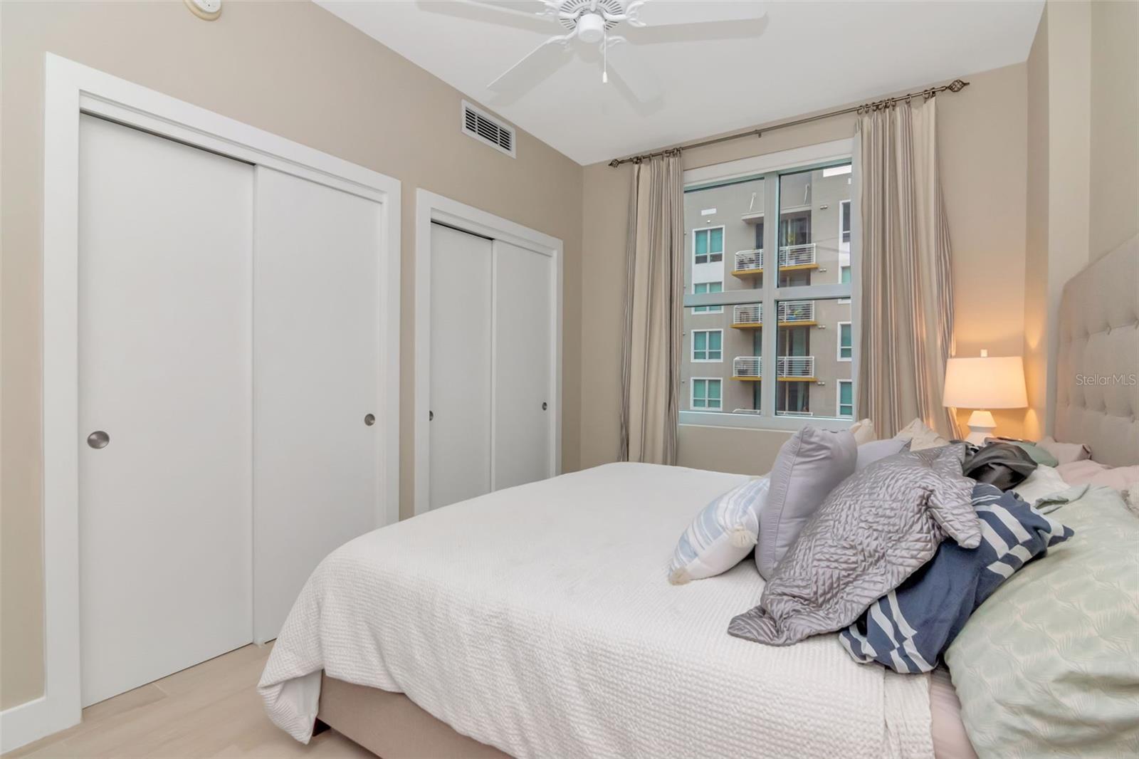 Image 17 of 58 For 1120 Kennedy Boulevard 513