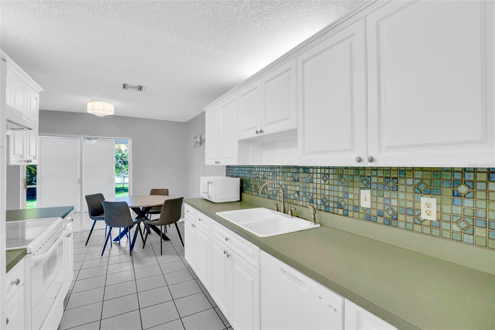 Image 8 of 28 For 175 22nd Avenue