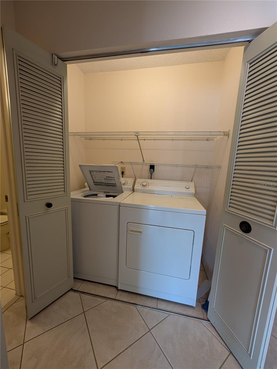 Image 10 of 23 For 7241 Parkside Villas Drive N