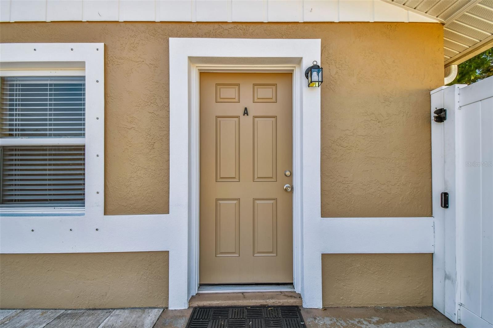 Listing photo id 6 for 3750 139th Avenue