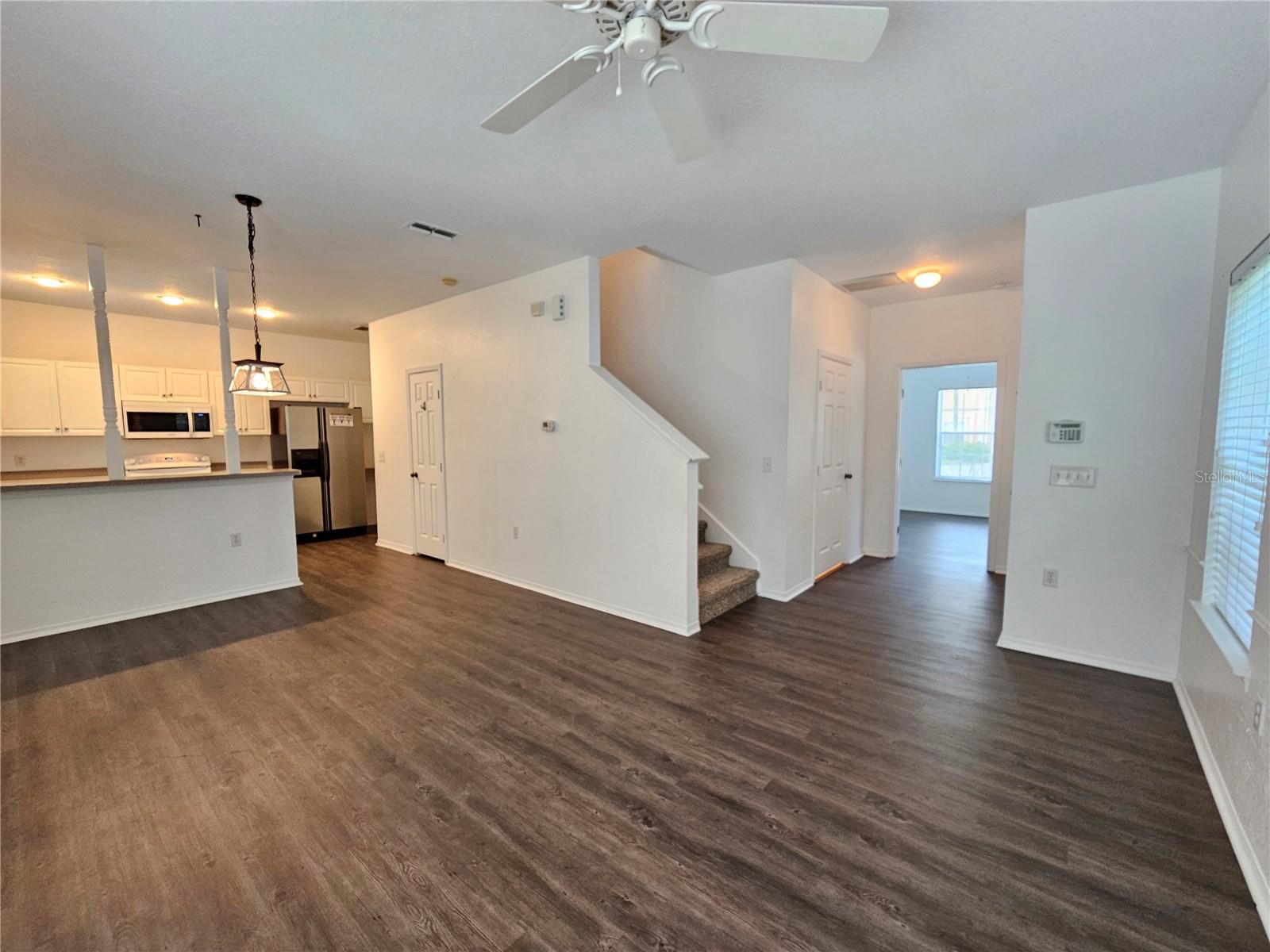 Image 13 of 48 For 16309 Fairford Palms Court