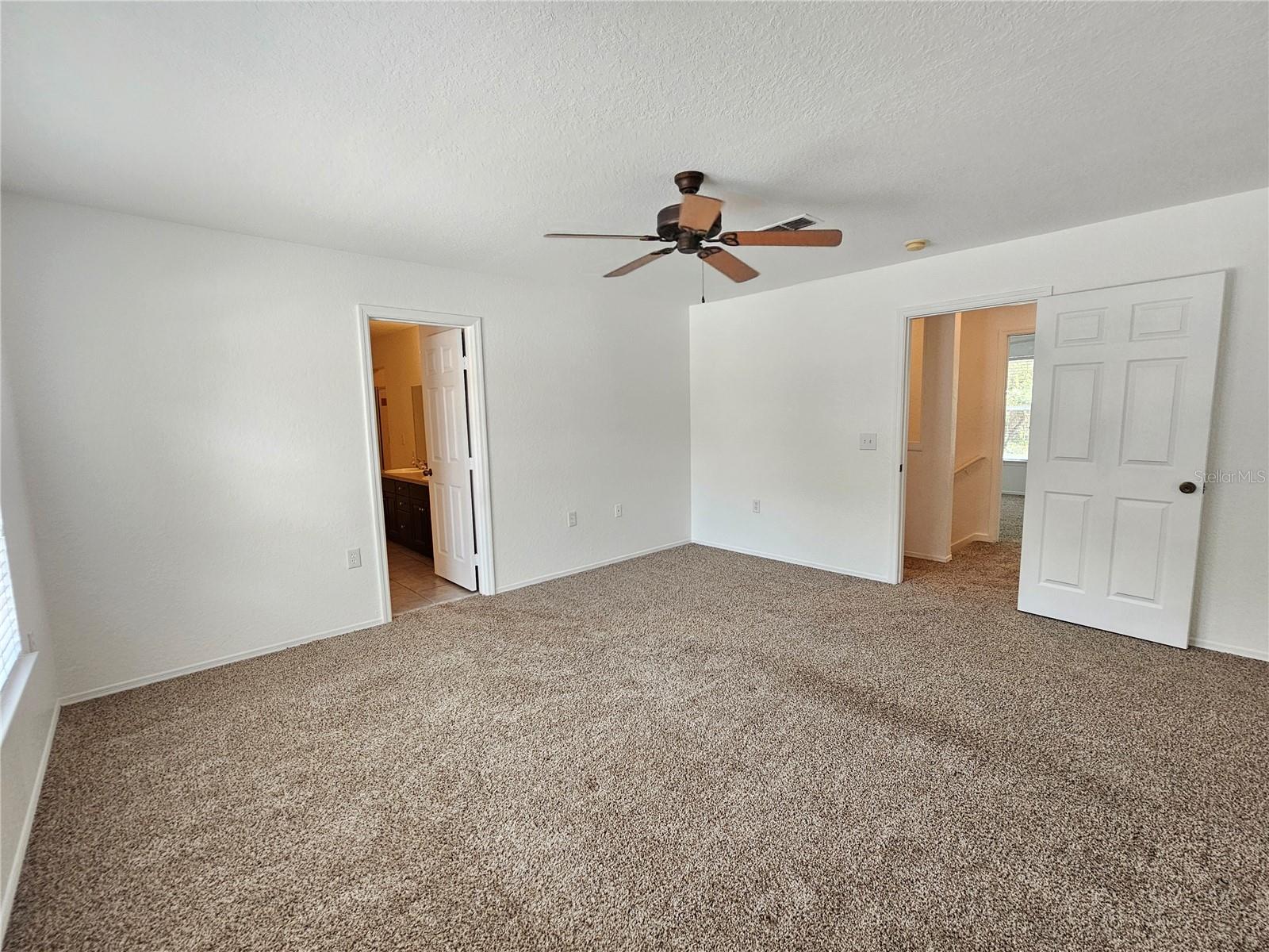 Image 21 of 48 For 16309 Fairford Palms Court