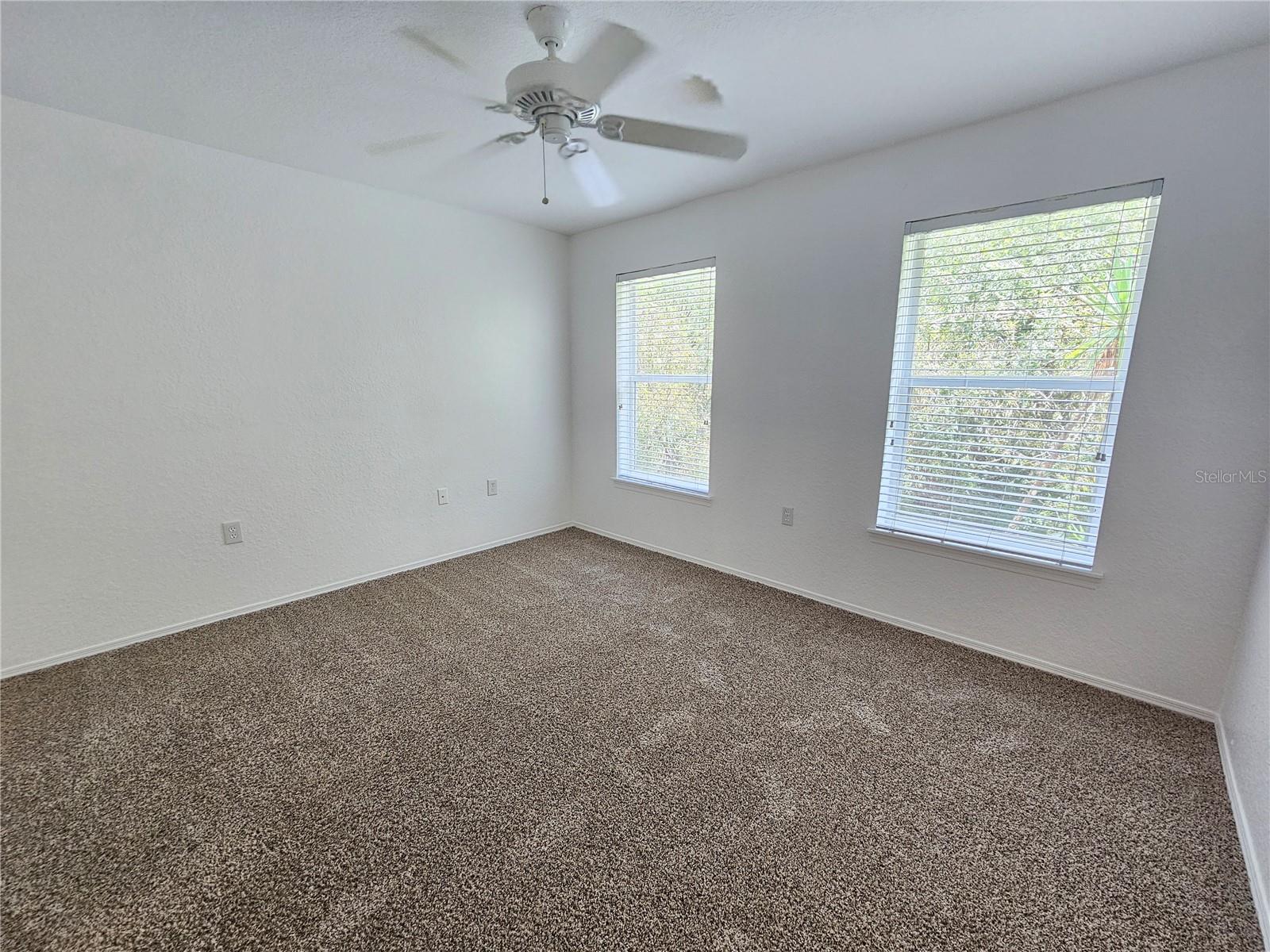 Image 27 of 48 For 16309 Fairford Palms Court