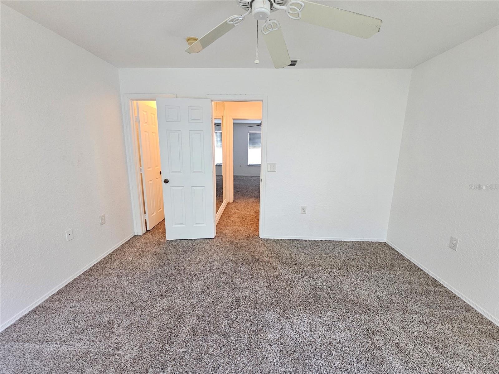 Image 28 of 48 For 16309 Fairford Palms Court