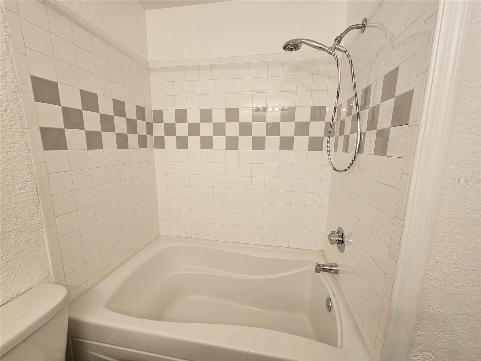 Image 38 of 48 For 16309 Fairford Palms Court