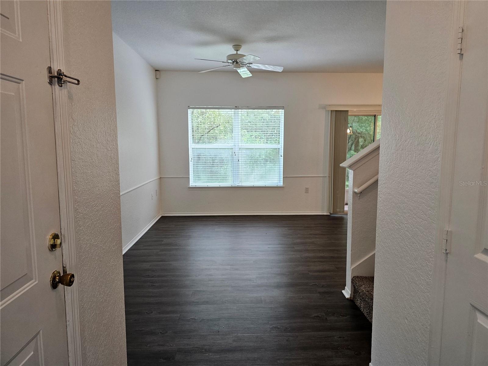 Image 4 of 48 For 16309 Fairford Palms Court