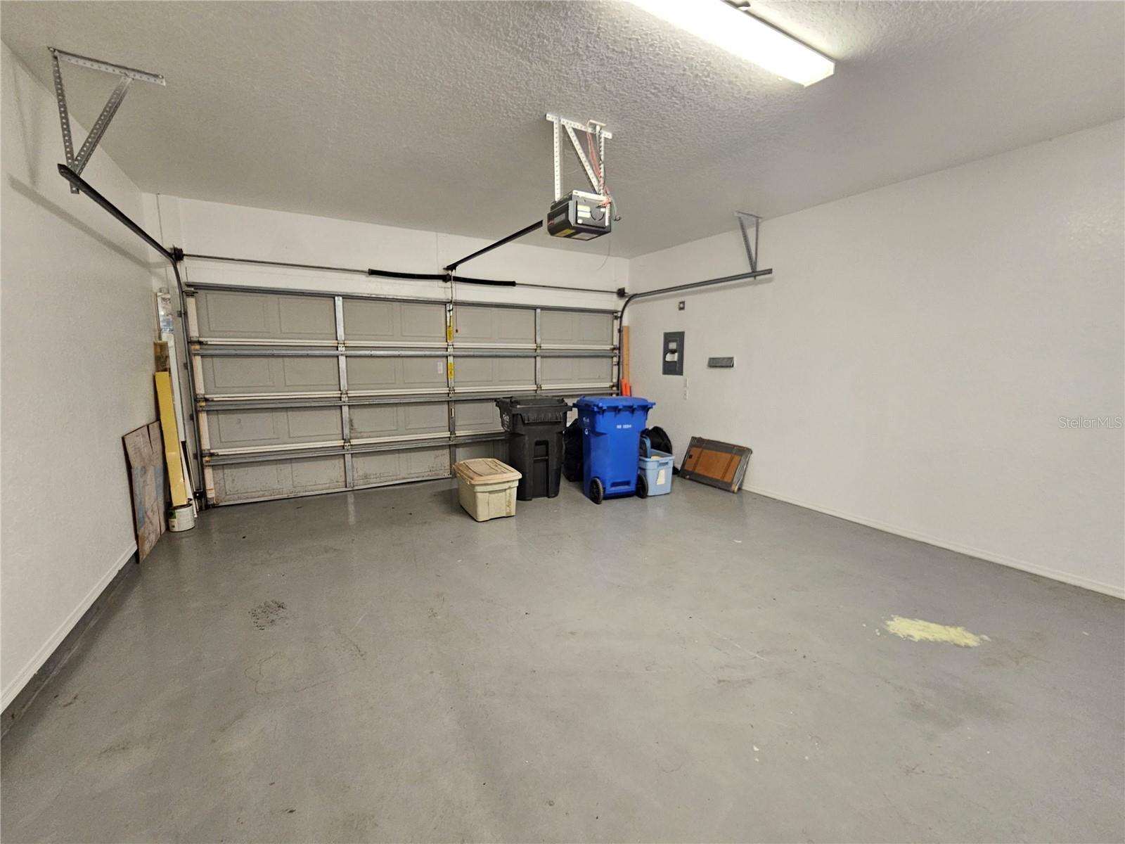 Image 41 of 48 For 16309 Fairford Palms Court