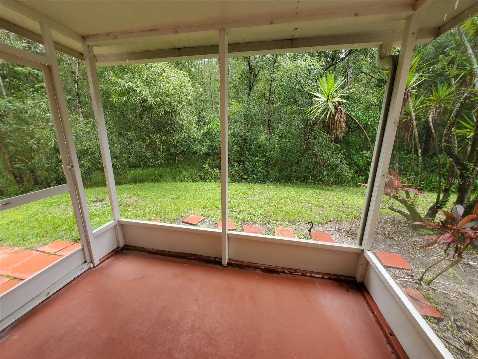 Image 43 of 48 For 16309 Fairford Palms Court