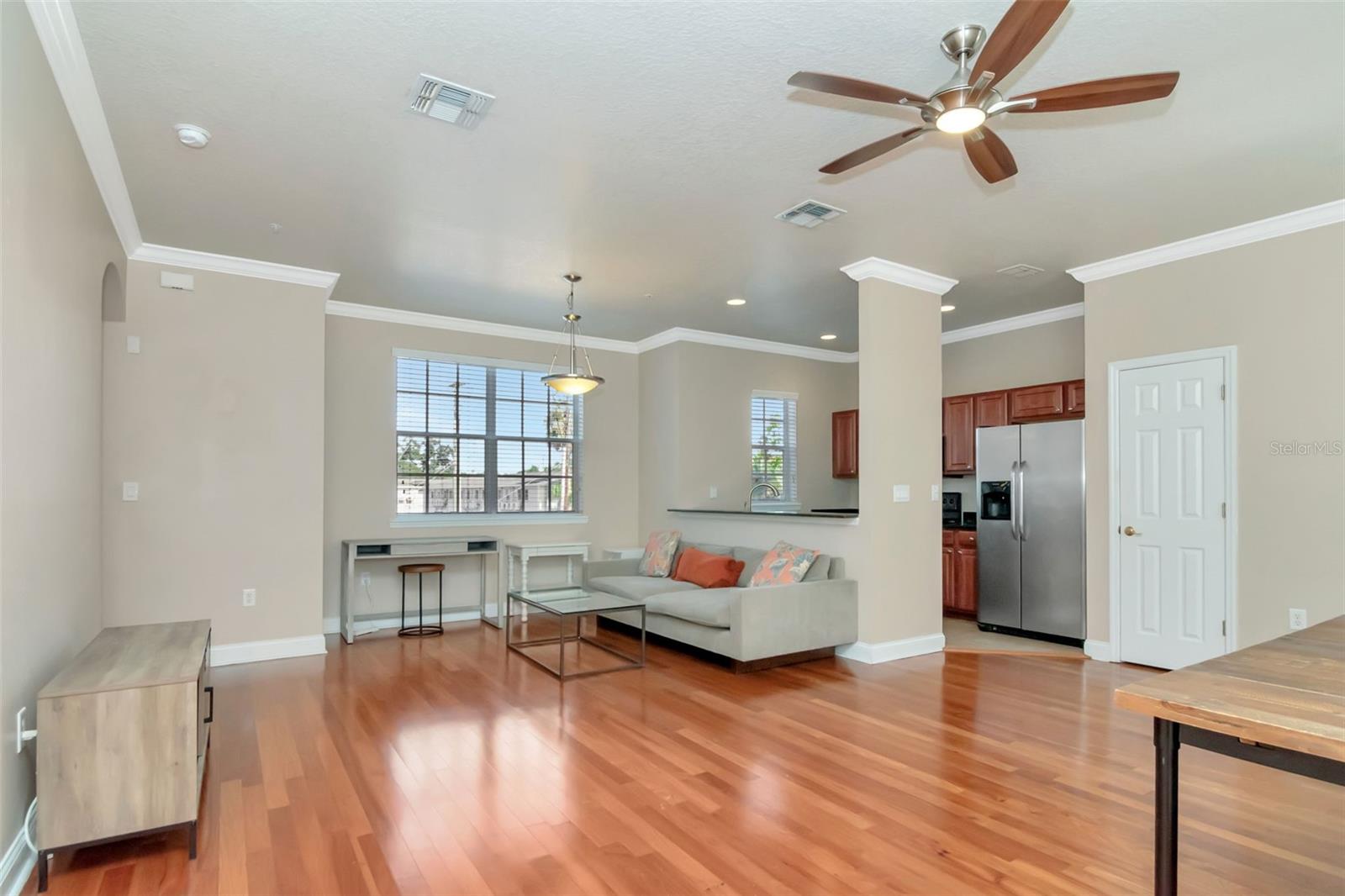 Image 22 of 33 For 608 Matanzas  2