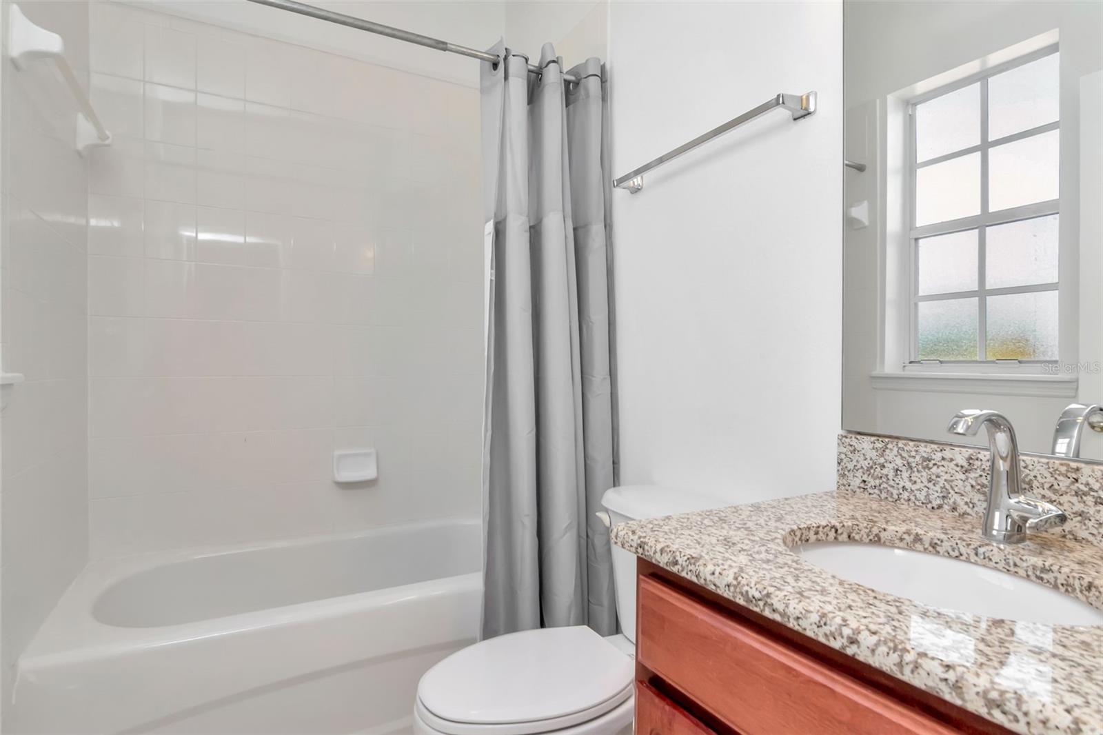 Image 26 of 33 For 608 Matanzas  2