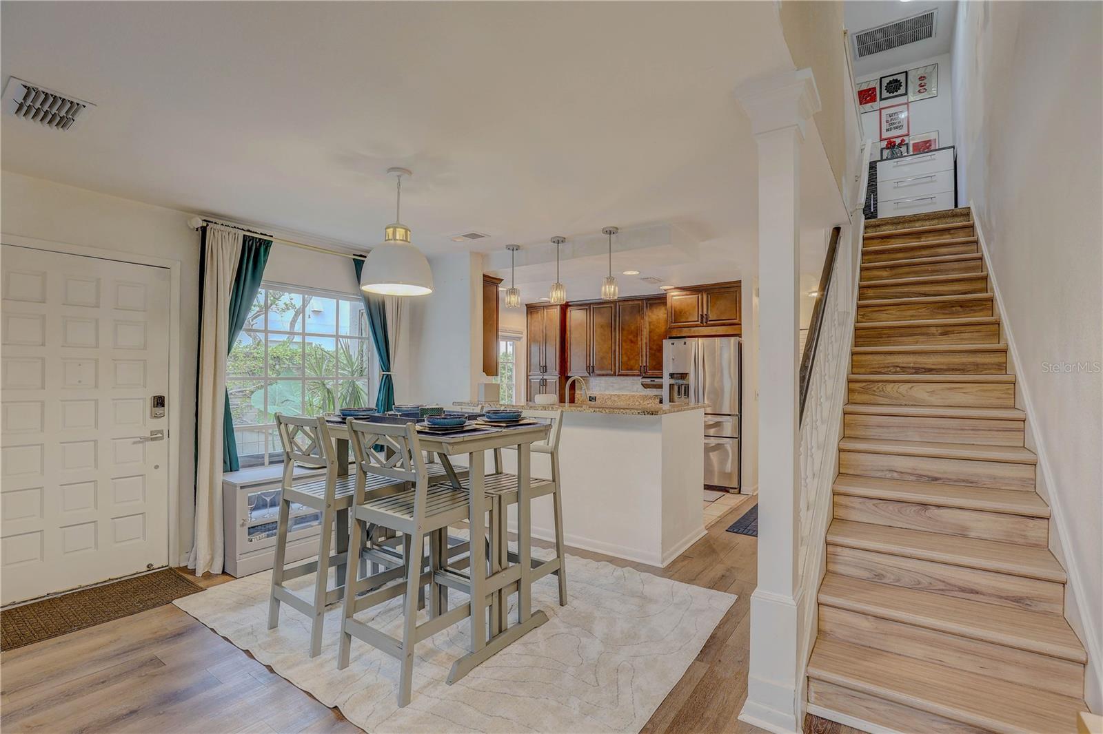 Image 7 of 45 For 4408 Bay To Bay Boulevard