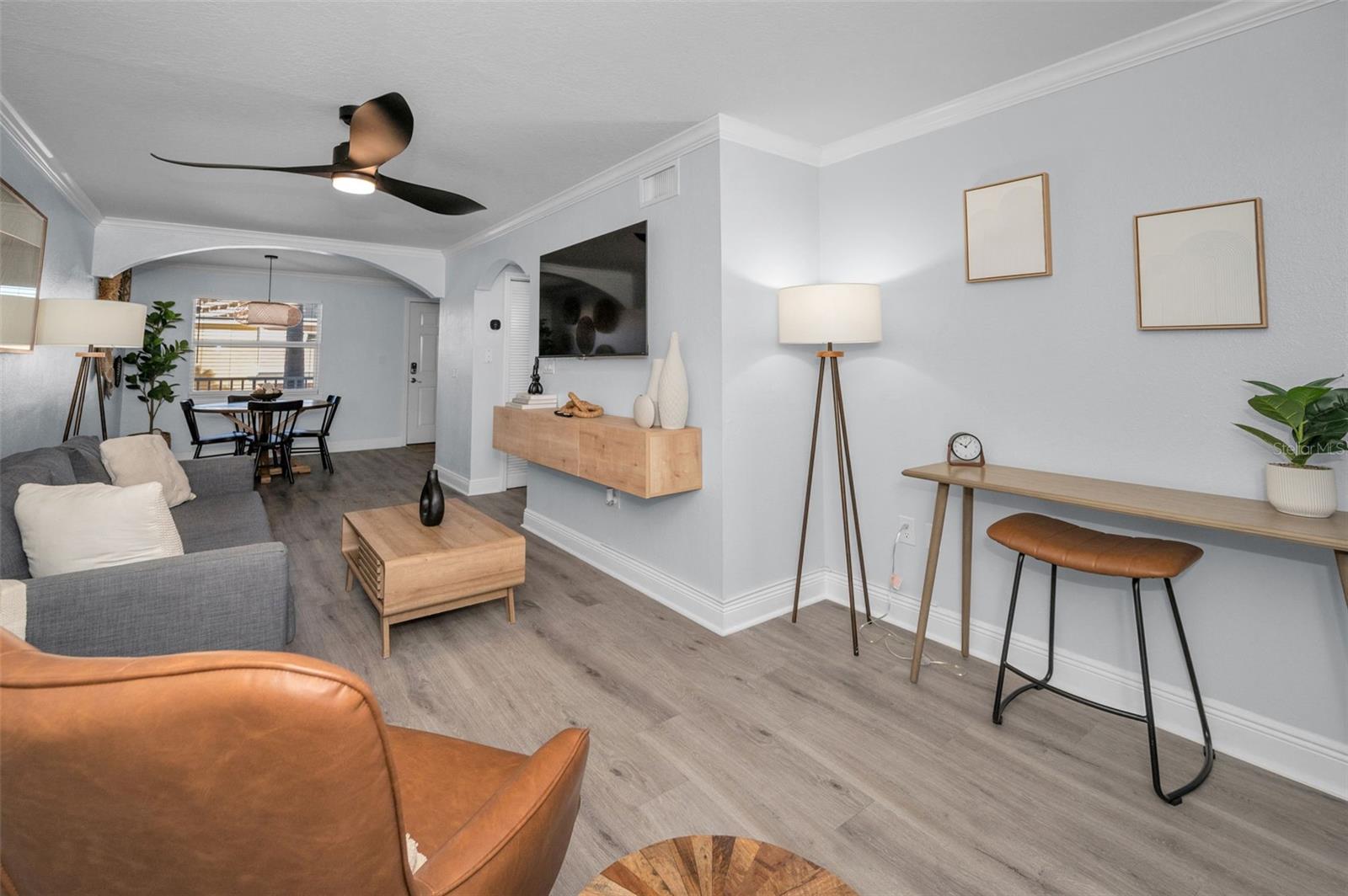 Image 16 of 48 For 19417 Gulf Boulevard F207