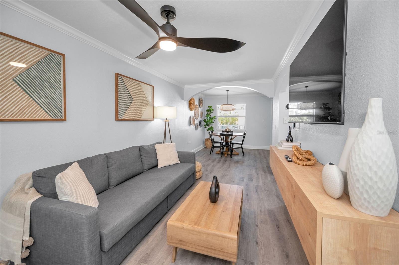 Image 17 of 48 For 19417 Gulf Boulevard F207