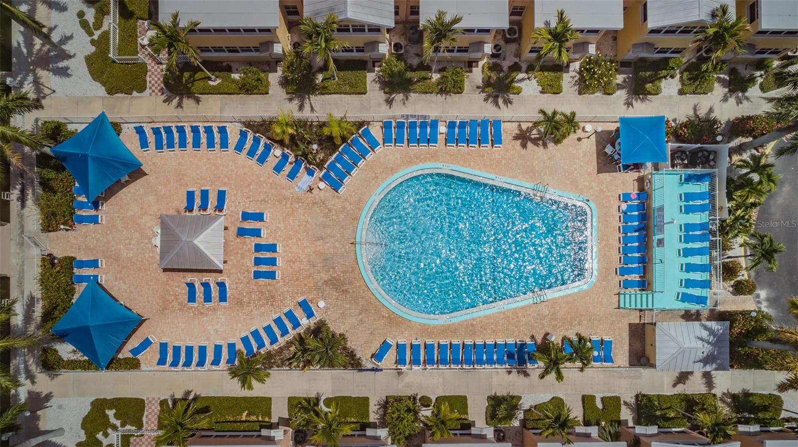 Image 28 of 48 For 19417 Gulf Boulevard F207