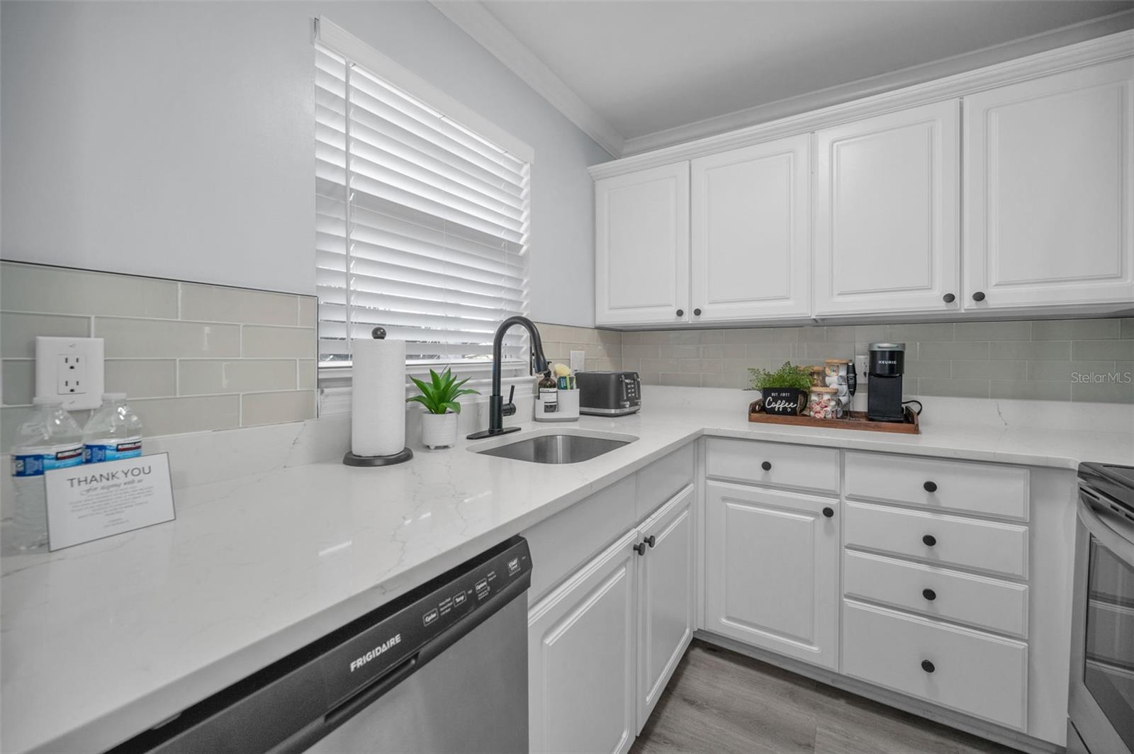 Image 9 of 48 For 19417 Gulf Boulevard F207