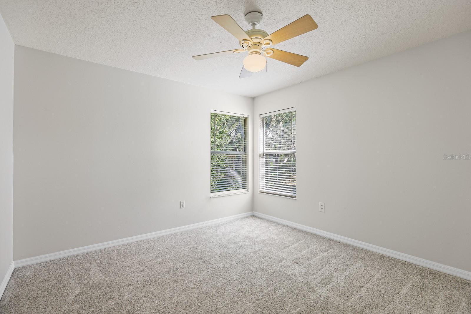 Image 24 of 41 For 3202 Stonebridge Trail