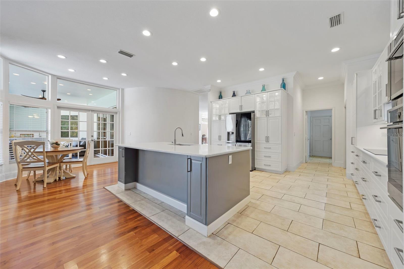 Image 13 of 55 For 1222 Berkshire Lane