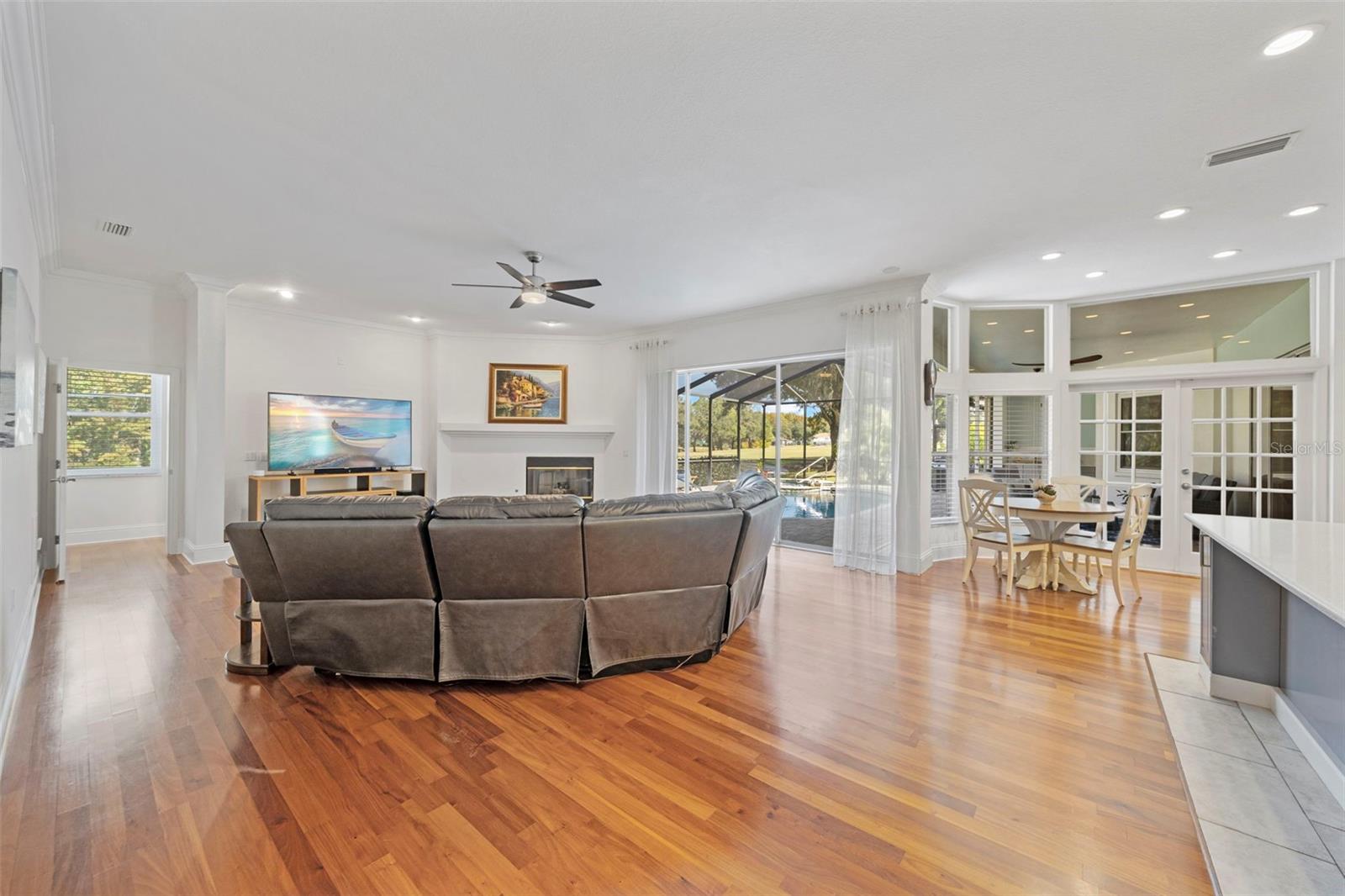 Image 14 of 55 For 1222 Berkshire Lane