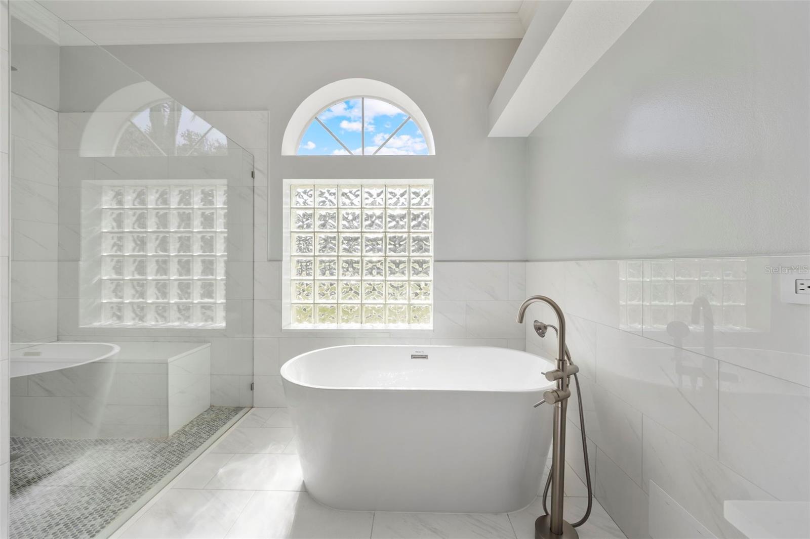 Image 21 of 55 For 1222 Berkshire Lane