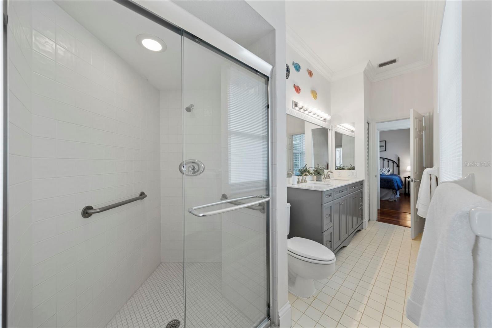 Image 32 of 55 For 1222 Berkshire Lane