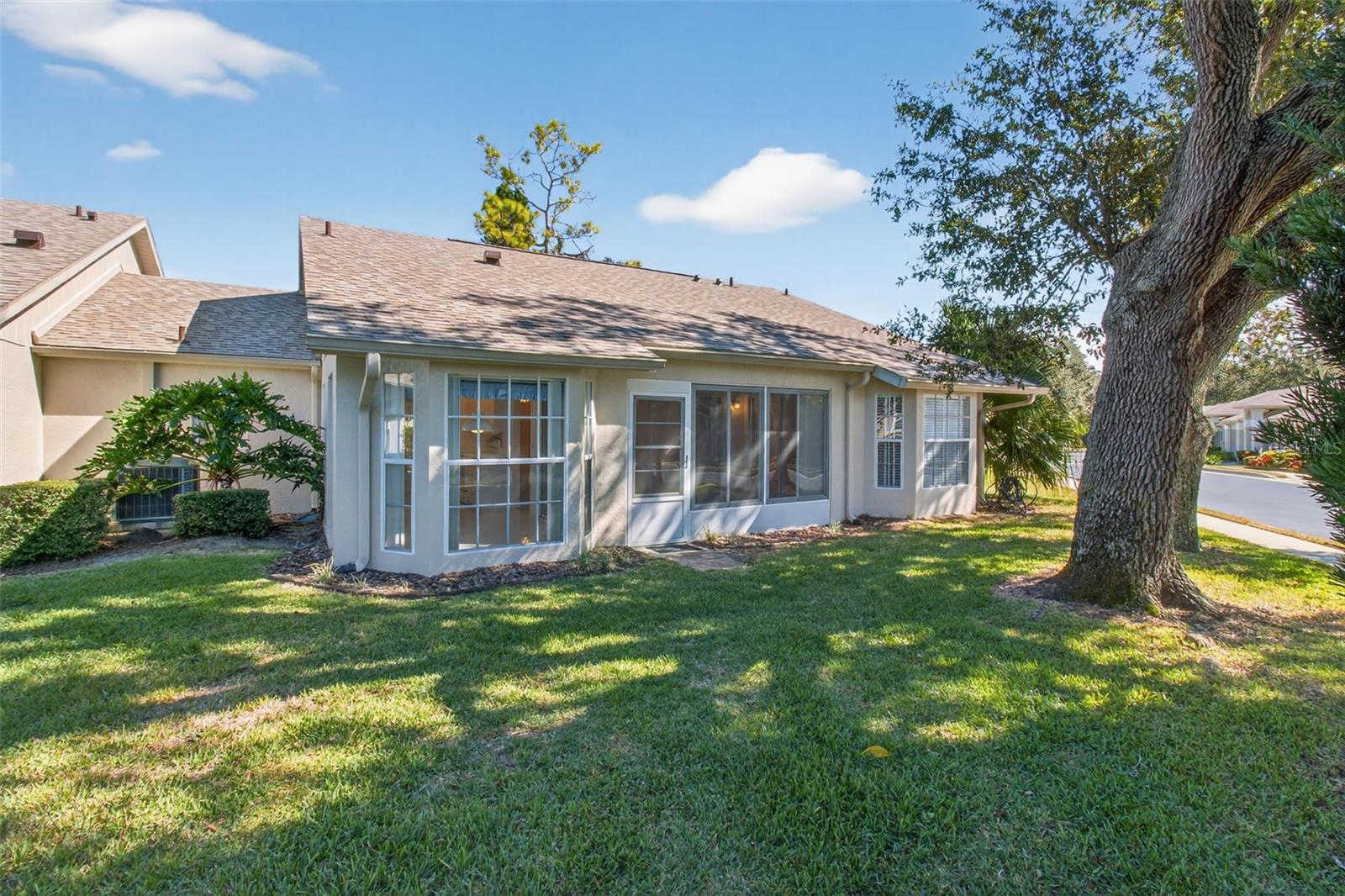 Image 18 of 63 For 3540 Cayman Court